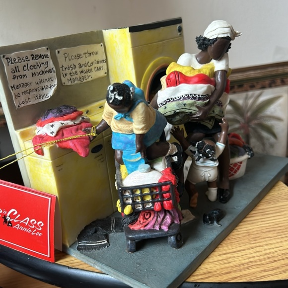 Annie Lee Collectible “Spin Cycle” - Picture 11 of 13